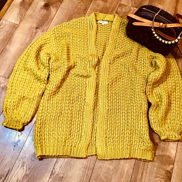 Sale! QUALITY CABLE KNIT OVERSIZE CARDIGAN GOLDEN HONEY - Picture 7 of 10